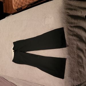 Limited Drew Fit 2L dress pants.